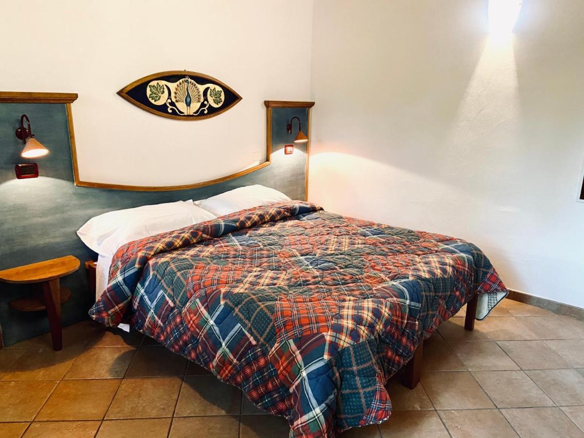 Bed & Breakfast Casale Gregoriano And Apartaments サン・ジミニャーノ エクステリア 写真