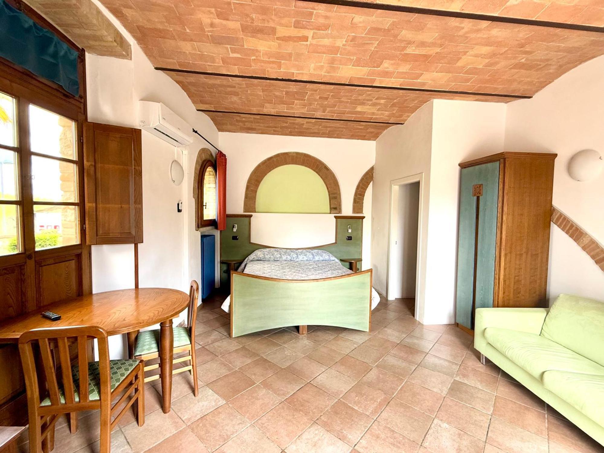 Bed & Breakfast Casale Gregoriano And Apartaments サン・ジミニャーノ エクステリア 写真